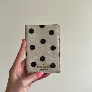 Kate Spade passport Wallet